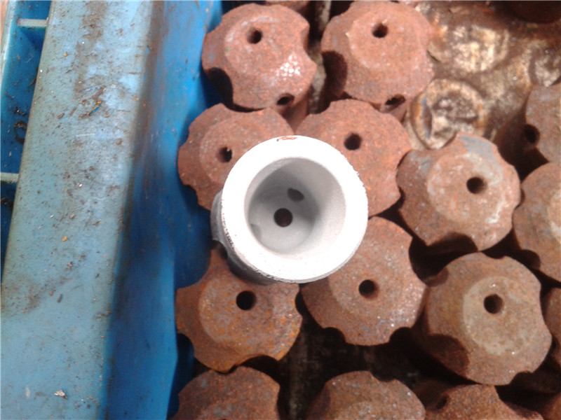 钎具制造公司钎具喷锌